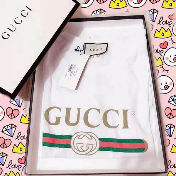gucci直営店 在庫一掃セールグッチ Tシャツ スーパーコピー グッチ 2023AW ギフトOK ロゴTシャツ ユニセックス