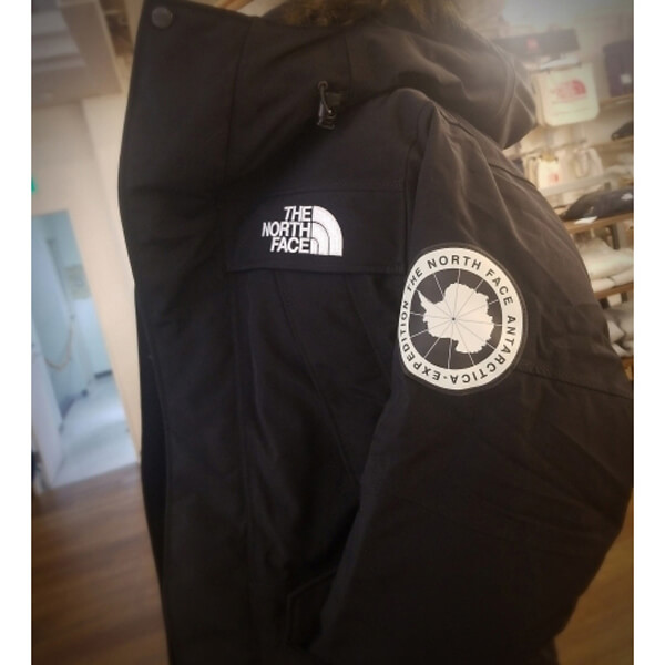 アンタークティカ バーサロフト ジャケット偽物 超入手困難激  !THE NORTH FACE Antarctica Parka  ﾝﾀｰｸﾃｨｶﾊﾟｰｶ