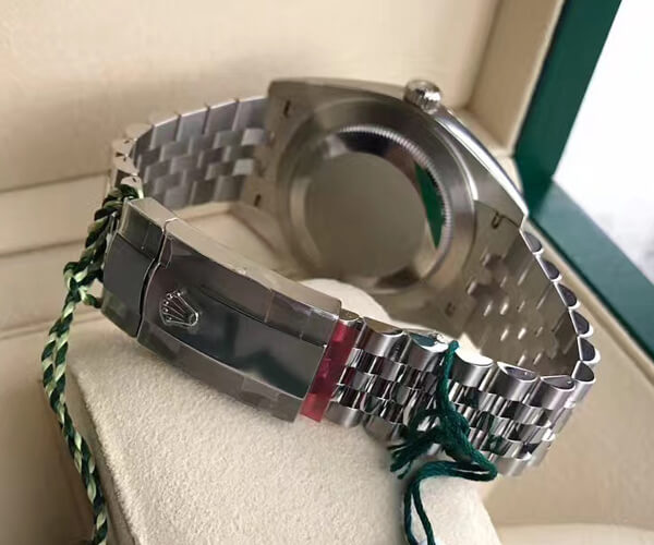 ロレックスコピー デイトジャスト41 126300