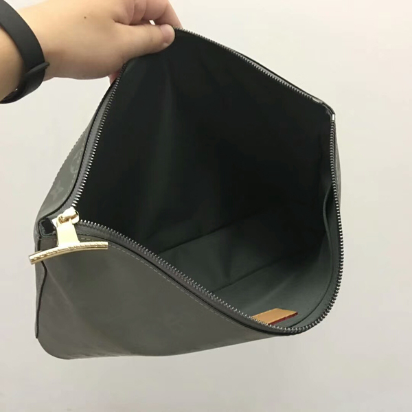 18-19AW【ルイヴィトンスーパーコピー ルイヴィトン】ポシェット コスモス M63240