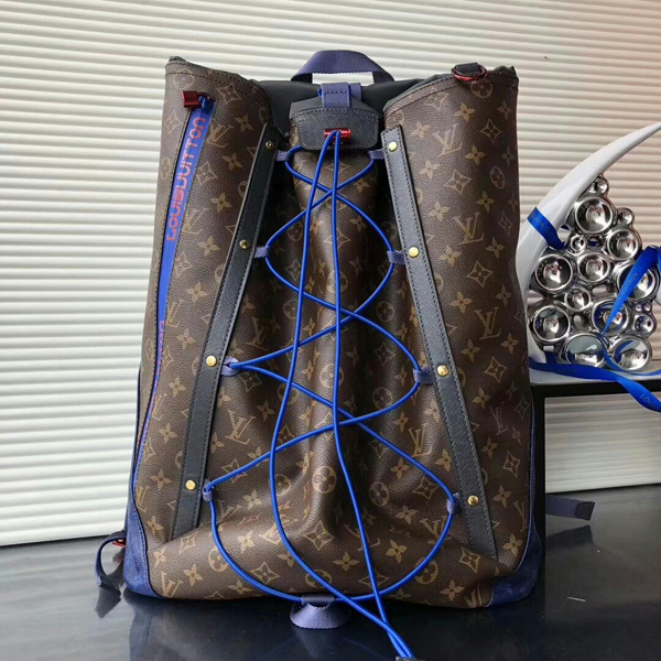  ルイヴィトン リュック 偽物 スポーティなデザイン バックパック M43834