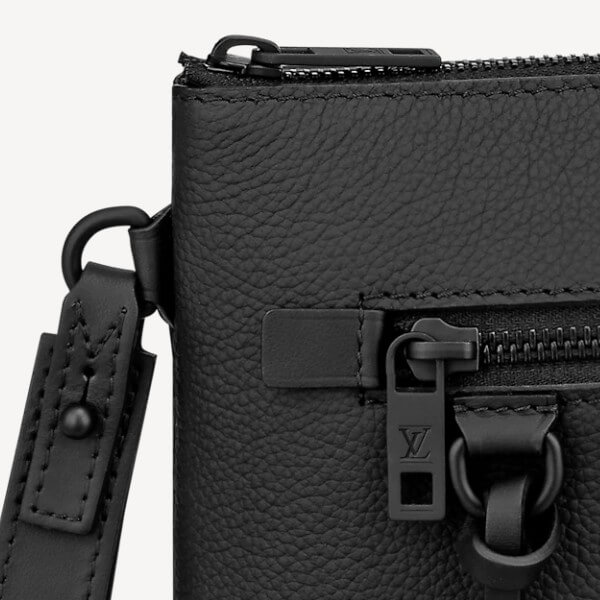ルイヴィトンの新作「アエログラム」偽物 ポシェットIPAD M69837