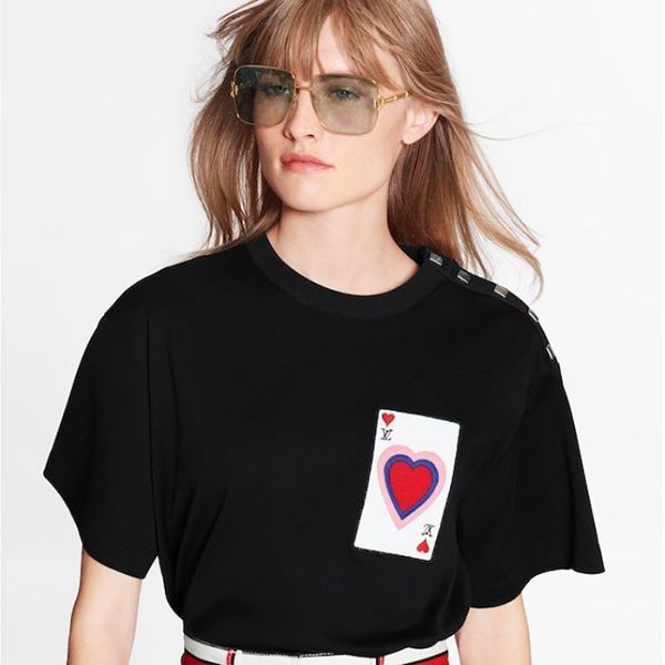 ルイヴィトン Tシャツ パロディ ブランドコピー tシャツ レディース グレーのパンツにぴったり似合うヴィトンのレディース1A8M7B