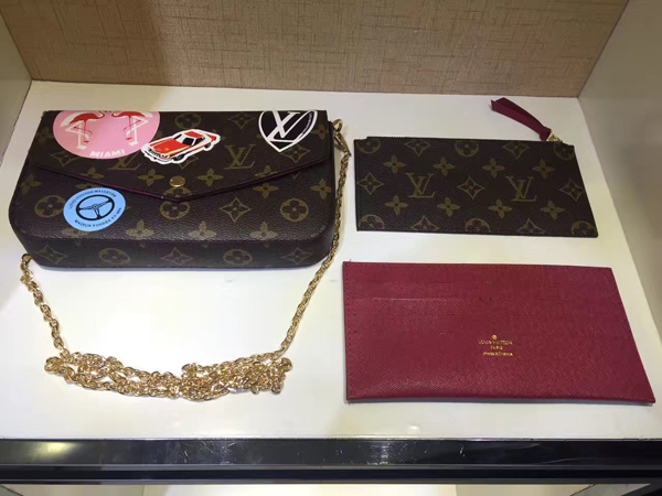POCHETTE FELICIE ルイヴィトン スーパーコピー ルイヴィトン 限定ポシェット M62145 ステッカーショルダーバッグ