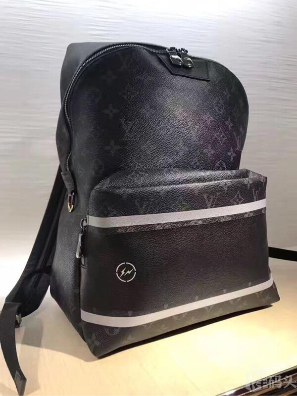 ルイヴィトン リュック スーパーコピー アポロバックパック PRECOLLECTION FRAGMENT 最新作 限定  モノグラム Eclipse Flash M43408