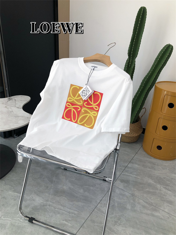 ロエベ スーパー コピー Tシャツ LOEWE 刺繡ロゴ 立体 コットン素材 ★送料込み