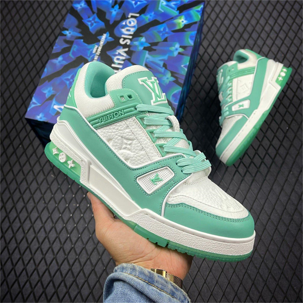 【希少限定カラー！】 LOUIS VUITTON コピー スニーカー ルイヴィトン TRAINERシリーズ 子牛革 クリームカラー
