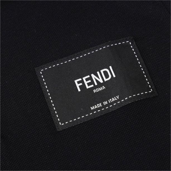 「2023大人気の限定作」フェンディ 偽物 ポロシャツ FENDI ROMA 通気性が良く ロゴ貼り付け ミニマル