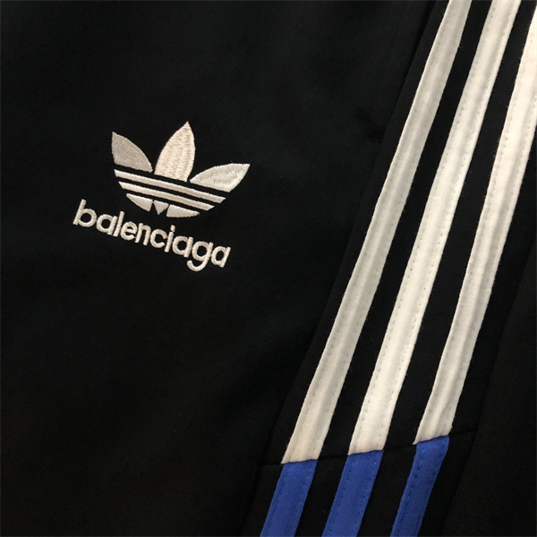 【2023トレンド感】adidasｘBALENCIAGA コピー ハーフパンツ バレンシアガｘアディダス 純綿生地 ロゴプリント