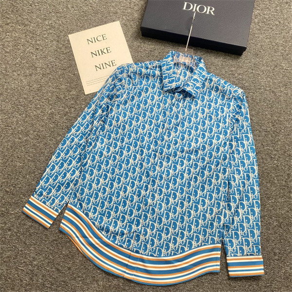 2023ss LOUIS VUITTON スーパーコピー Tシャツ ルイヴィトン 純綿生地 オーバーサイズ 男女兼用 モノグラム