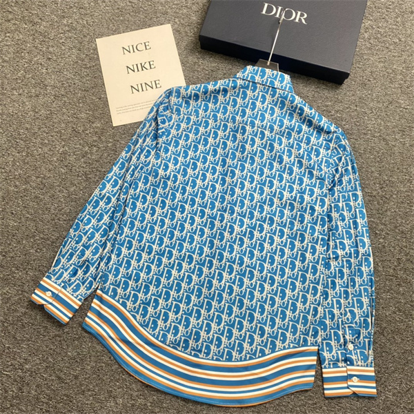 2023ss LOUIS VUITTON スーパーコピー Tシャツ ルイヴィトン 純綿生地 オーバーサイズ 男女兼用 モノグラム