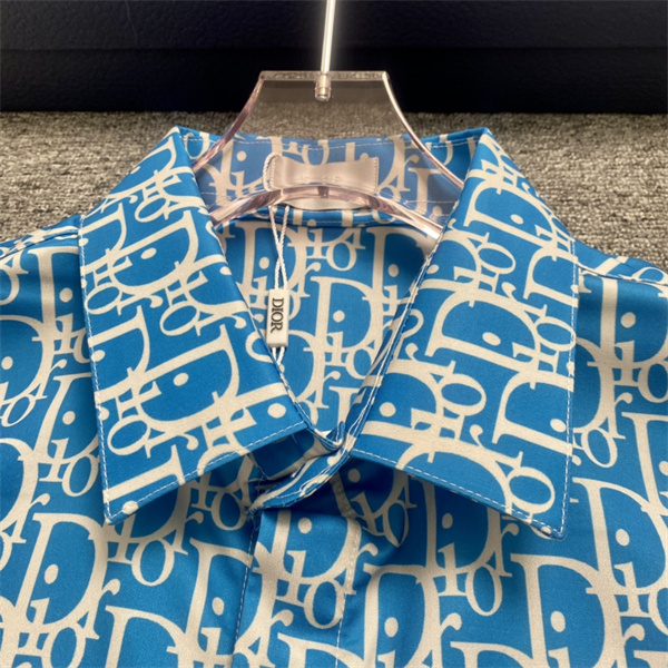 2023ss LOUIS VUITTON スーパーコピー Tシャツ ルイヴィトン 純綿生地 オーバーサイズ 男女兼用 モノグラム