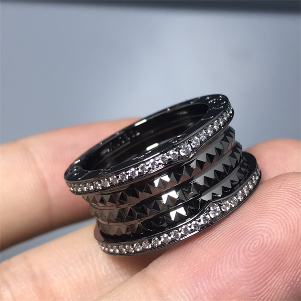 ブルガリ コピー リング ビー・ゼロワンシリーズ ロック BVLGARI B.zero1 Rock ブラックセラミック製 ダイヤモンド
