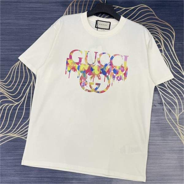 年齢を選ばず★GUCCI スーパーコピー Ｔシャツ ロゴ プリント 丸首 コットン 鮮やかなカラー 定番