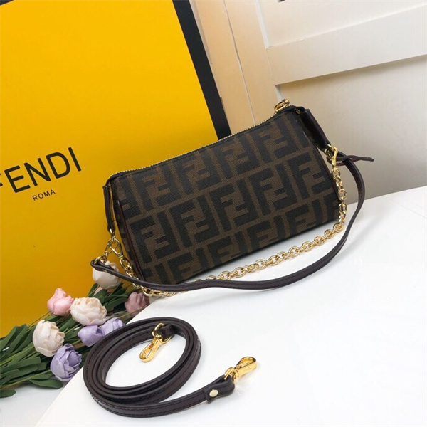 フェンディ スーパー コピー ショルダーバッグ ffロゴ モノグラム FENDI 2WAY
