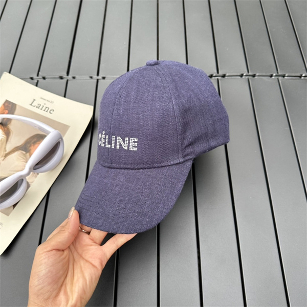 2023流行色おすすめ♥CELINE スーパーコピー キャップ ロゴ セリーヌ 元気いっぱい パープル系好き