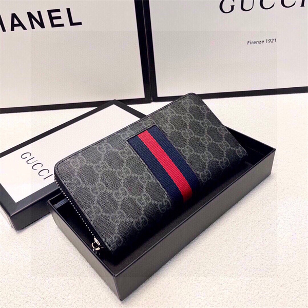幅広く対応できる上品 GUCCI 偽物 長財布 モノグラム 牛革 レザー 21x11㎝ ブラック系 GGスプリーム シェリーライン ファスナー