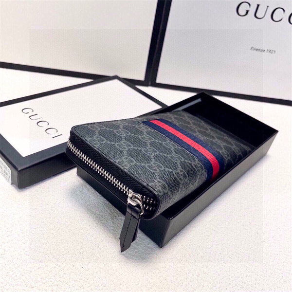 幅広く対応できる上品 GUCCI 偽物 長財布 モノグラム 牛革 レザー 21x11㎝ ブラック系 GGスプリーム シェリーライン ファスナー