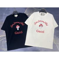 夏らしいプリント GUCCI スーパーコピー Ｔシャツ キノコ 茸 ロゴプリント 半袖 芸能人愛用 コットン