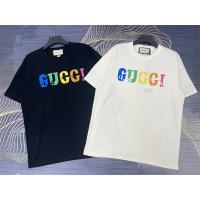 レトロなルック GUCCI 偽物 Ｔシャツ 半袖 カラーロゴプリント★ シンプルでオシャレ満載 シャリ感のある