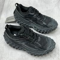 バレンシアガ BALENCIAGA スーパーコピー スニーカー Defenderシリーズ チャンキータイヤ