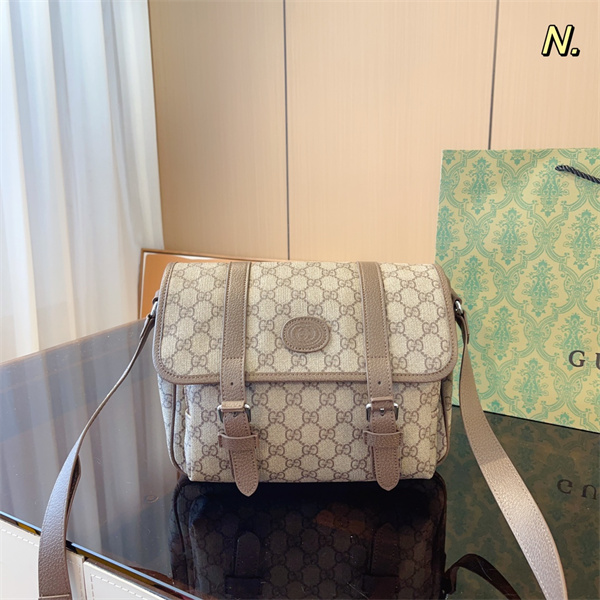 愛用するブランド新作 グッチGUCCI コピー ショルダーバッグ 牛革 レザー