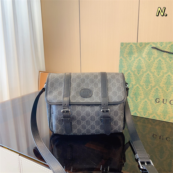 愛用するブランド新作 グッチGUCCI コピー ショルダーバッグ 牛革 レザー