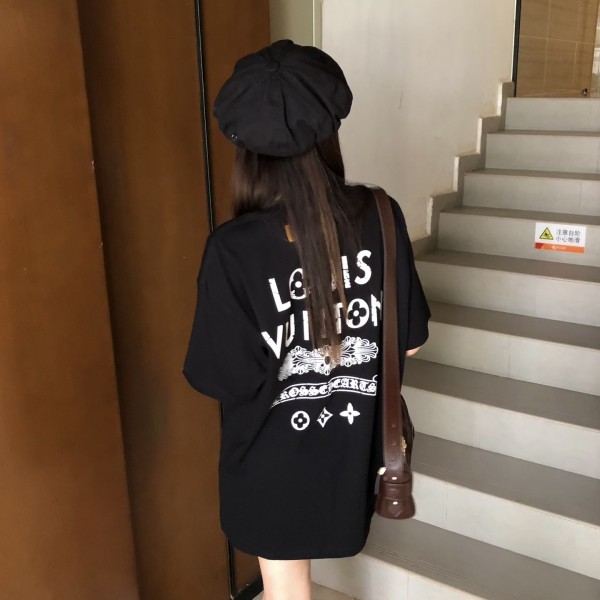 CHROME HEARTS Ｘ LOUIS VUITTONコラボルイヴィトン スーパーコピー Tシャツ ロゴ プリント
