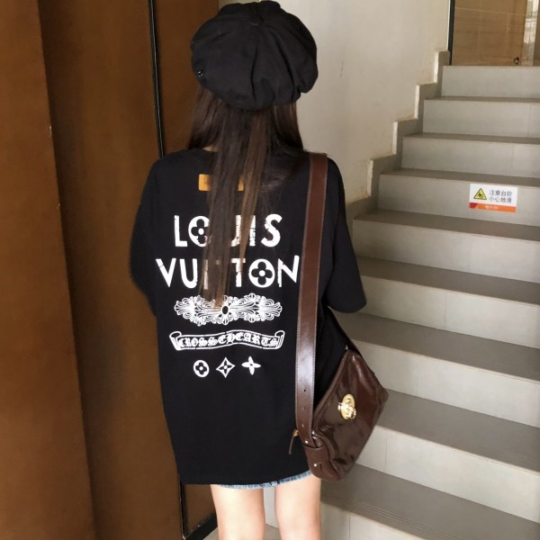CHROME HEARTS Ｘ LOUIS VUITTONコラボルイヴィトン スーパーコピー Tシャツ ロゴ プリント