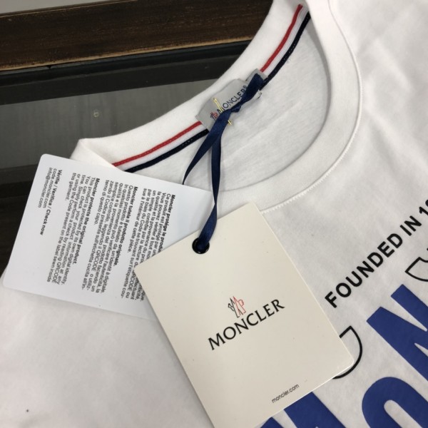 激安通販定番人気ランキング MONCLER スーパーコピー Tシャツ モンクレール★★