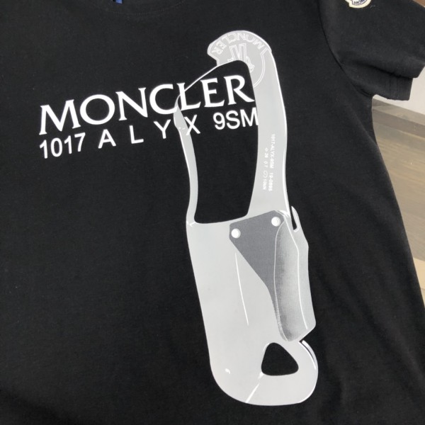 人気❤️モンクレール スーパーコピーTシャツ MONCLER 100％品質保証 上質なアイテム 綿
