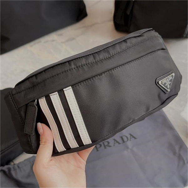 プラダ 偽物 ウェストバッグ Adidas x PRADAコラボ ナイロン ストライプ柄 ユニセックス