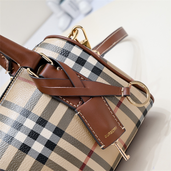 8071357 BURBERRY コピー ミニボウリングバッグ タータンチェック柄 防水 バーバリー