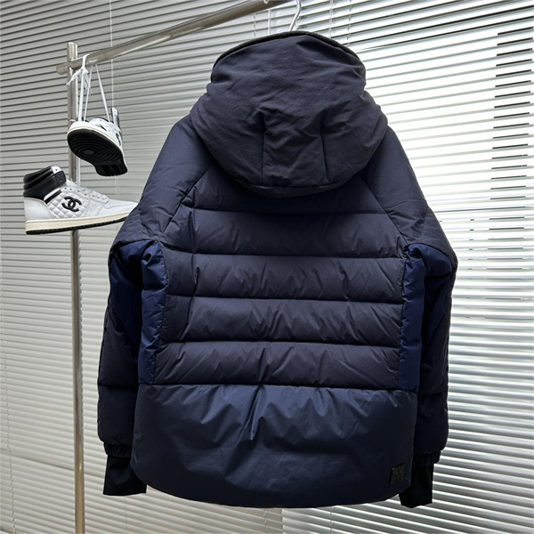 MONCLER モンクレール コピー ダウンジャケット GRENOBLE Gorner 防風 防水 防寒着 