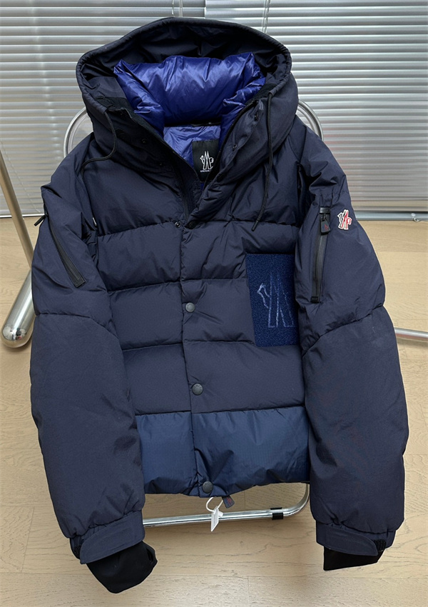MONCLER モンクレール コピー ダウンジャケット GRENOBLE Gorner 防風 防水 防寒着 