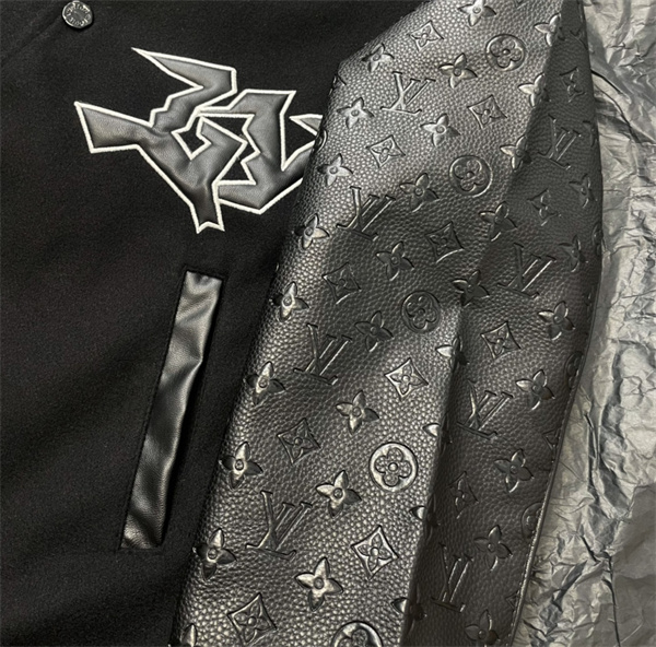 ルイヴィトン スーパーコピー ジャケット モノグラム エンボス ウール レザー LOUIS VUITTON