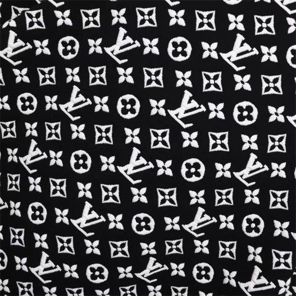今年トレンドの着こなし ルイヴィトン コピー セーター ウール生地 オールオーバー LOUIS VUITTON