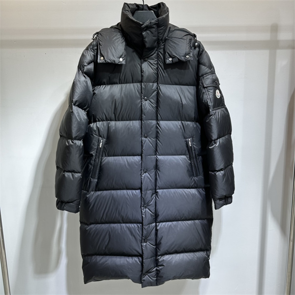 MONCLER コピー ダウンジャケット ロン丈 longue saison 取り外し可能 フード モンクレール 