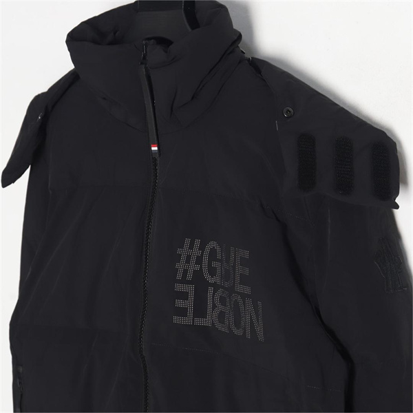 2023コレクション MONCLER スーパーコピー ダウンジャケット ラインストーン 防水 モンクレール