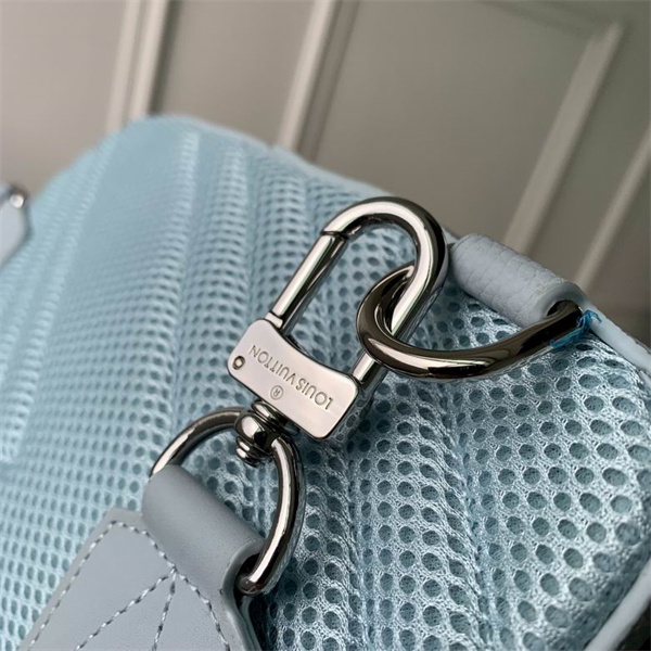 M23765 LOUIS VUITTON コピー スリングバッグ Takeoff シリーズ パイロット・スリングバッグ 調節可能 ストラップ