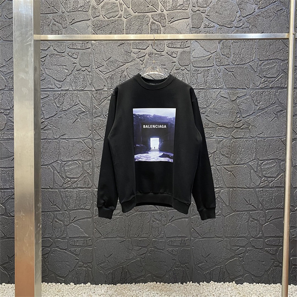 BALENCIAGA スーパーコピー トレーナー  ゆったり バレンシアガ モダンスタイル 純綿生地