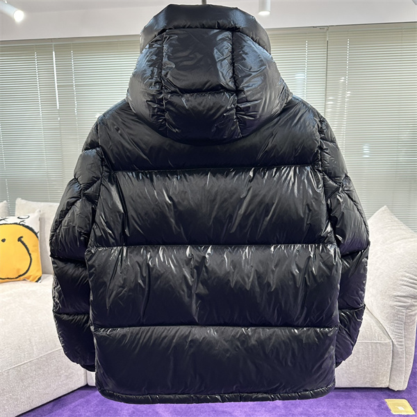 MONCLER コピー ダウンジャケット MONTBELIARD ダブルファスナー モンクレール