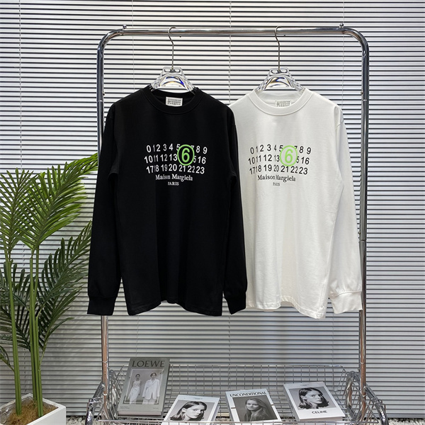 こなれ感抜群 メゾン マルジェラ スーパーコピー 長袖Ｔシャツ ルミナスグリーン ロゴ 男女兼用 Maison Margiela 