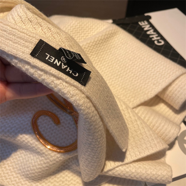 CHANEL スーパーコピー マフラー ウール キラキラ 刺繡 ロゴ 2色 シャネル 