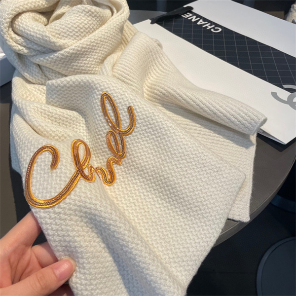 CHANEL スーパーコピー マフラー ウール キラキラ 刺繡 ロゴ 2色 シャネル 