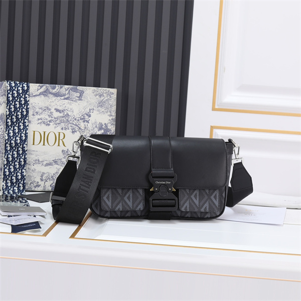ディオール コピー ショルダーバッグ HIT THE ROAD 菱形 柄 長さ調節可能 ベルト DIOR