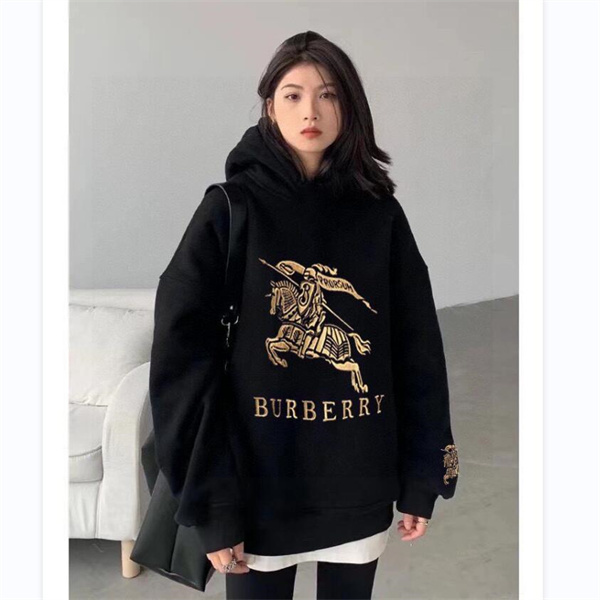 バーバリー コピー パーカー 馬術騎士 裏起毛 刺繡 ロゴ 純綿 オーバーサイズ BURBERRY 