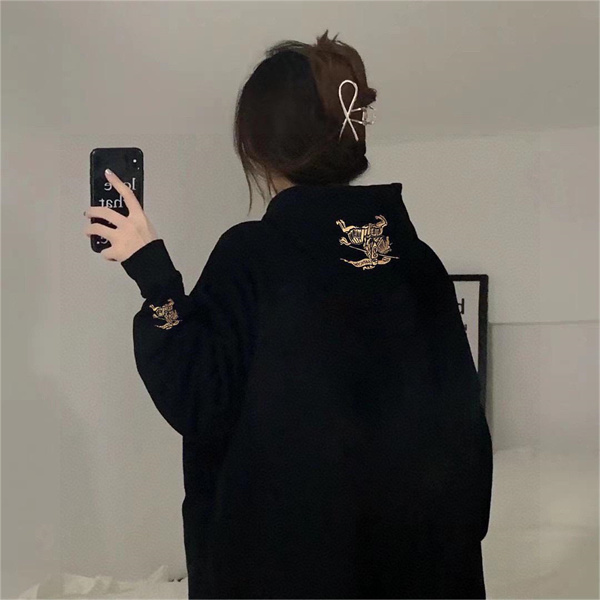 バーバリー コピー パーカー 馬術騎士 裏起毛 刺繡 ロゴ 純綿 オーバーサイズ BURBERRY 