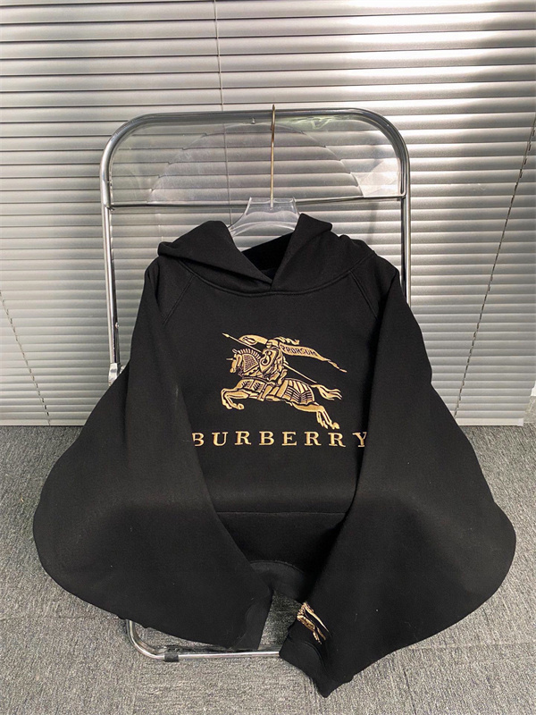 バーバリー コピー パーカー 馬術騎士 裏起毛 刺繡 ロゴ 純綿 オーバーサイズ BURBERRY 