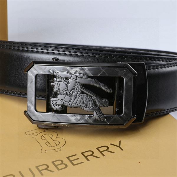 BURBERRY バーバリー コピー ベルト クラシカルバックルゴムベルト ロゴ 透かし彫り
